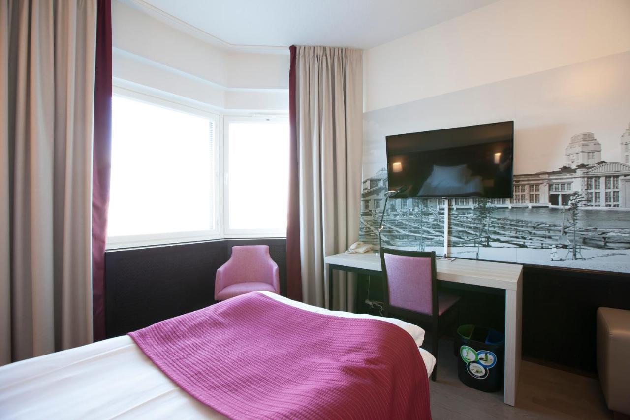 Hotel Oscar Варкаус Екстер'єр фото