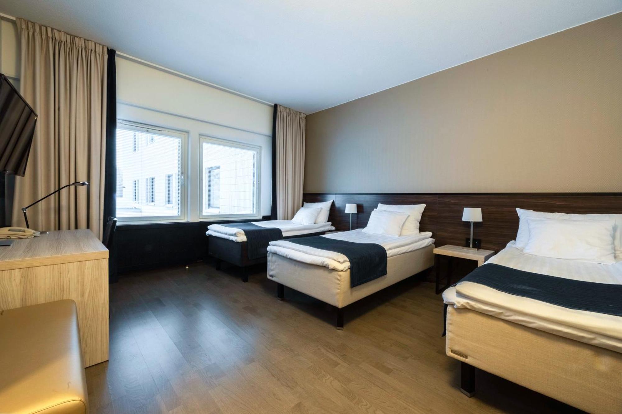 Hotel Oscar Варкаус Екстер'єр фото