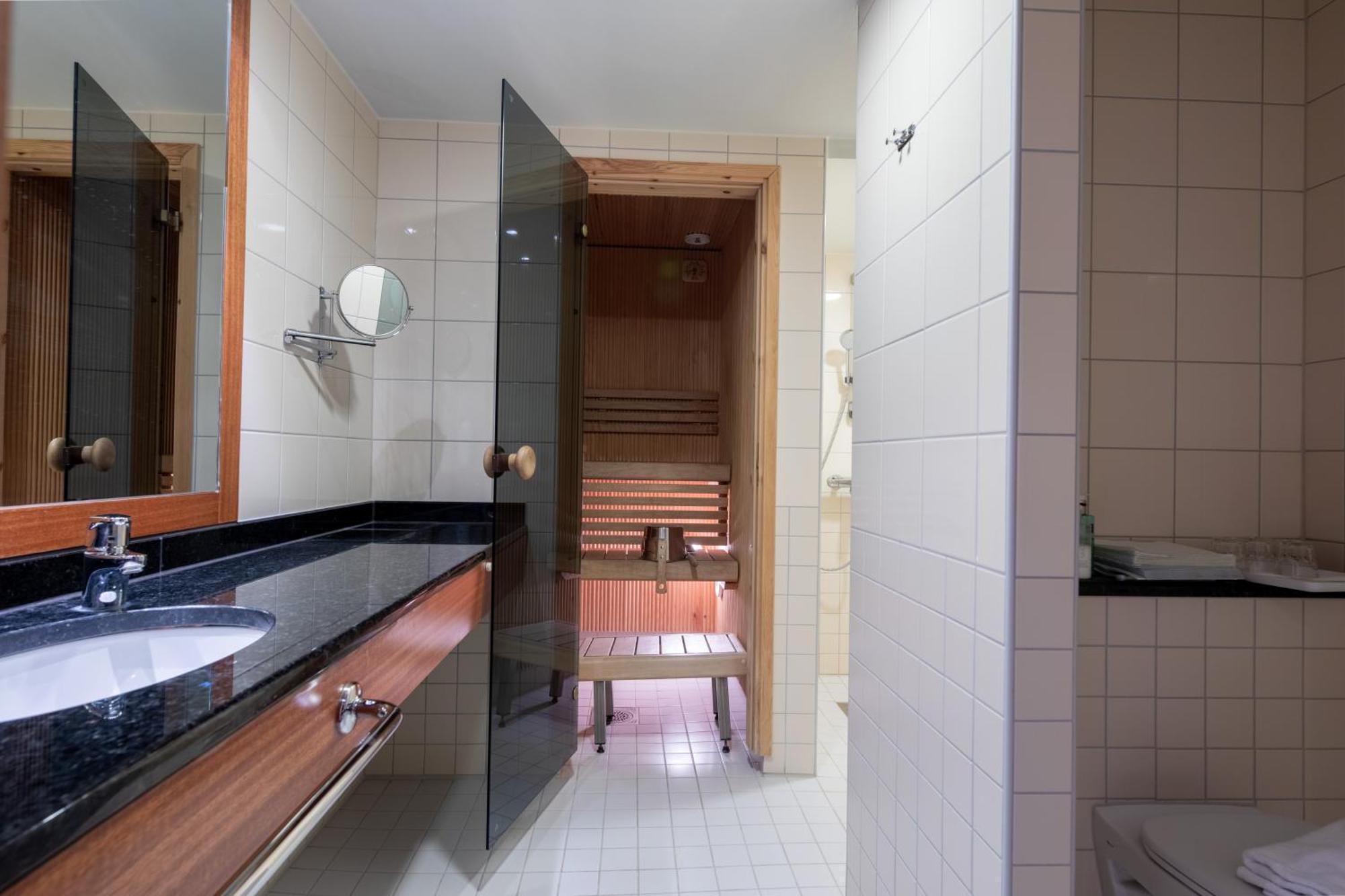 Hotel Oscar Варкаус Екстер'єр фото